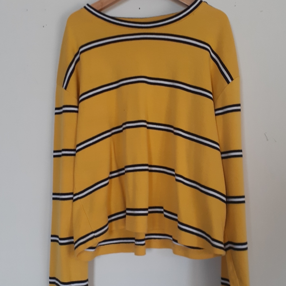 Long Sleeve Top Shop Striped  Womens Knit Shirt. Size 8